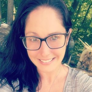 Meet your Posher, Pamela